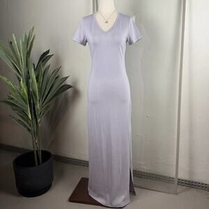 Universal Thread Maxi Dress XS Lilac V Neck Short Sleeve T Shirt Dress Casual